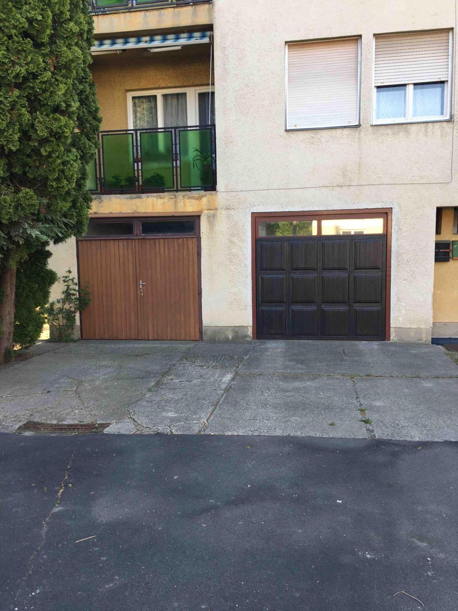 凯斯特海伊Fonix Apartman公寓 外观 照片